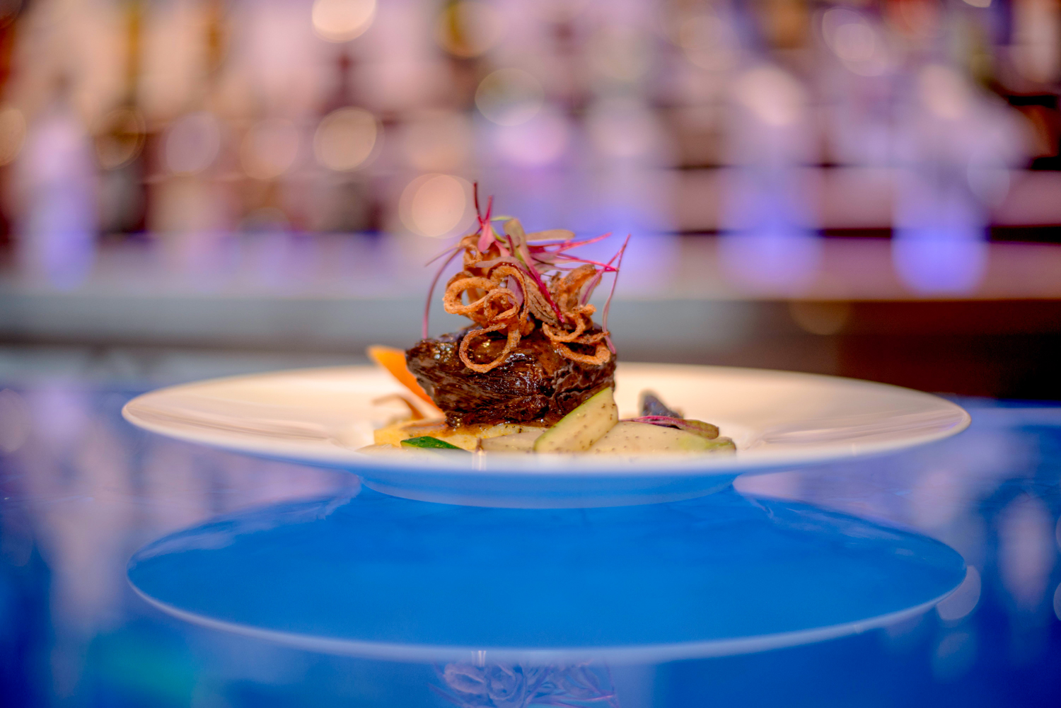 Baha Mar – Royal Blue Tavern